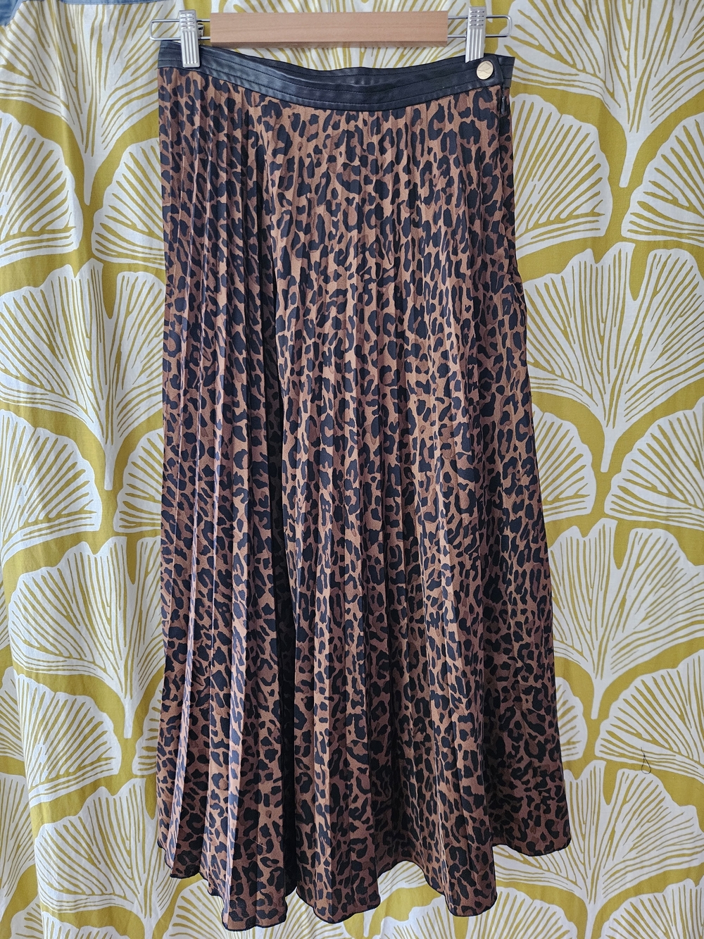 Pleated Leopard Print Midi Skirt - Brown/Black